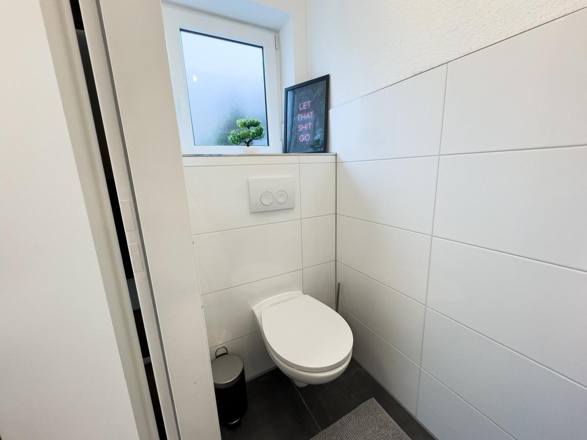 Klassen Apartments! Stadtnahes Ferienhaus* Mit Terrasse In Aulendorf * Fuer 6-8 Personen Buitenkant foto