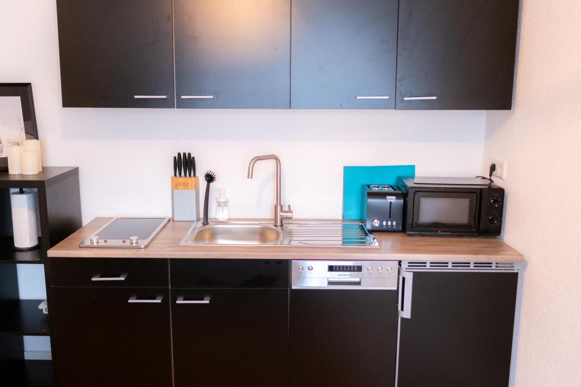 Klassen Apartments! Stadtnahes Ferienhaus* Mit Terrasse In Aulendorf * Fuer 6-8 Personen Buitenkant foto